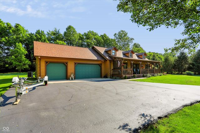 4412 W Pitcher Drive, Trafalgar, IN 46181