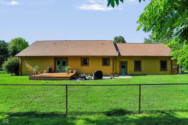 4412 W Pitcher Drive, Trafalgar, IN 46181