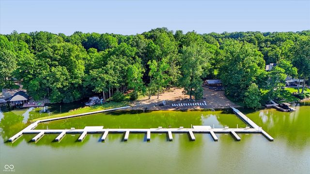 4412 W Pitcher Drive, Trafalgar, IN 46181