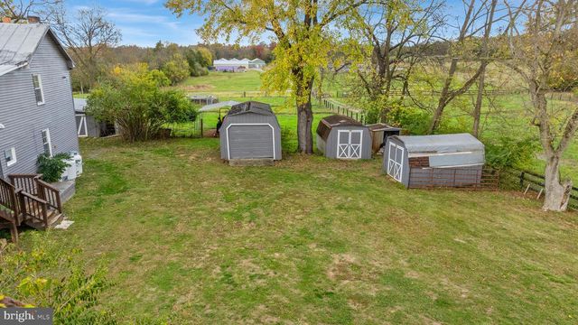 962 WADESVILLE RD, Berryville, VA 22611