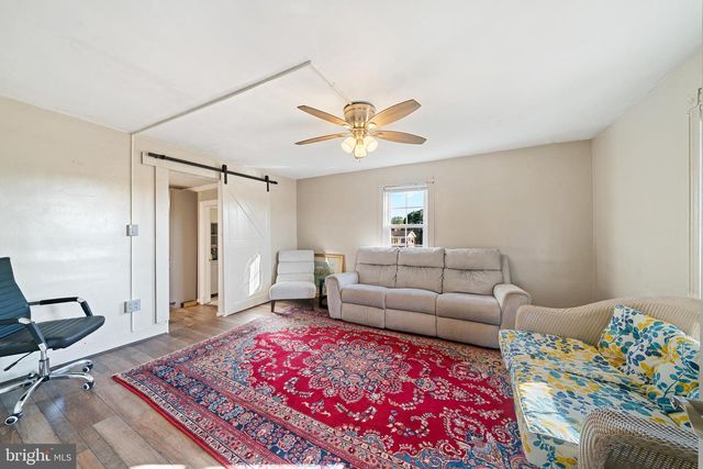 962 WADESVILLE RD, Berryville, VA 22611