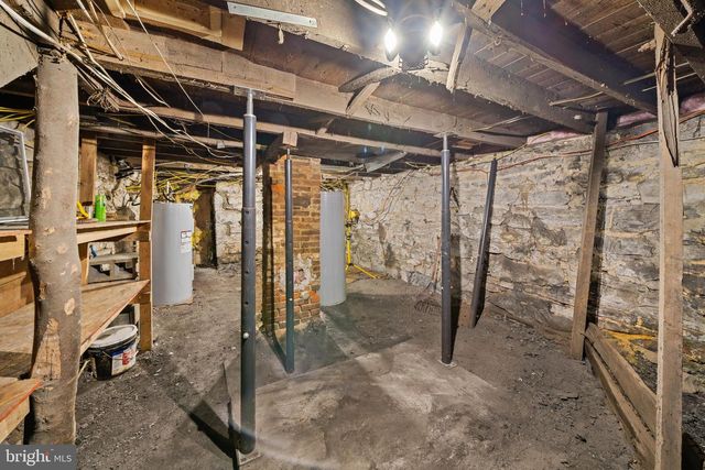 962 WADESVILLE RD, Berryville, VA 22611