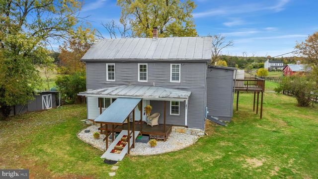 962 WADESVILLE RD, Berryville, VA 22611