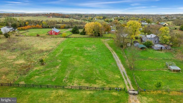 962 WADESVILLE RD, Berryville, VA 22611