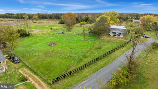 962 WADESVILLE RD, Berryville, VA 22611