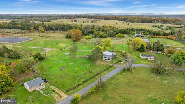 962 WADESVILLE RD, Berryville, VA 22611