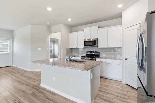 9803 MORGANS ML, San Antonio, TX 78254