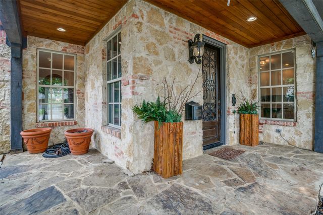 10140 Cromwell Drive, Dallas, TX 75229