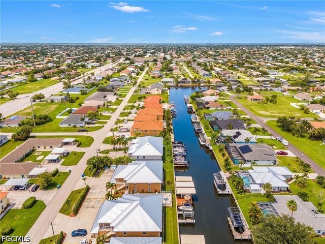 841 SW 47th TER 101, Cape Coral, FL 33914