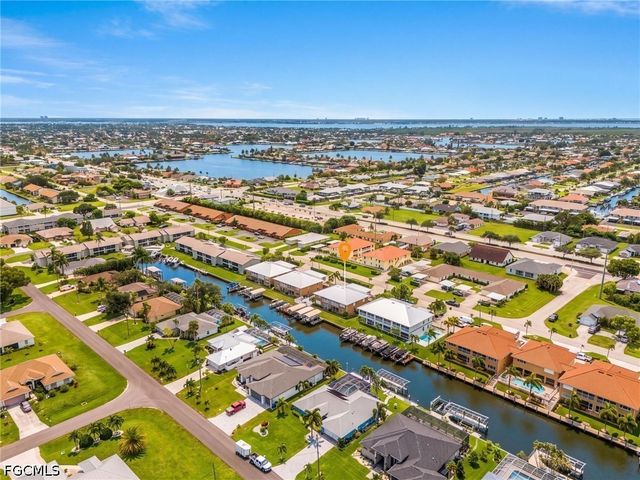841 SW 47th TER 101, Cape Coral, FL 33914