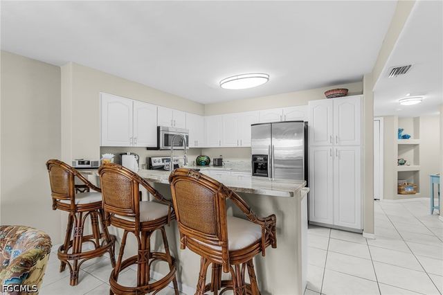 841 SW 47th TER 101, Cape Coral, FL 33914