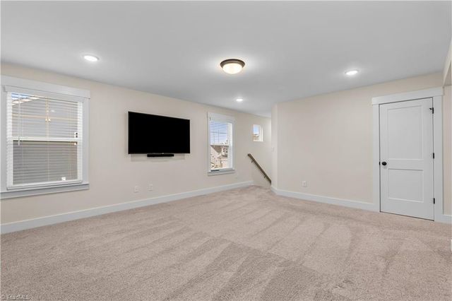 1206 Harbor Crossing Way, Greensboro, NC 27455