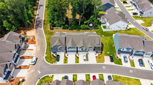 1206 Harbor Crossing Way, Greensboro, NC 27455