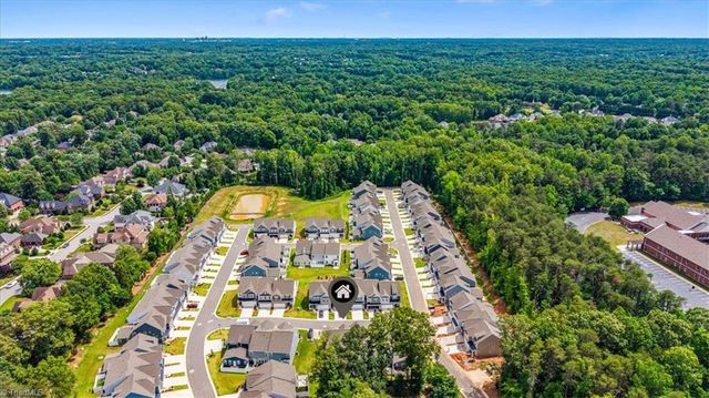 1206 Harbor Crossing Way, Greensboro, NC 27455