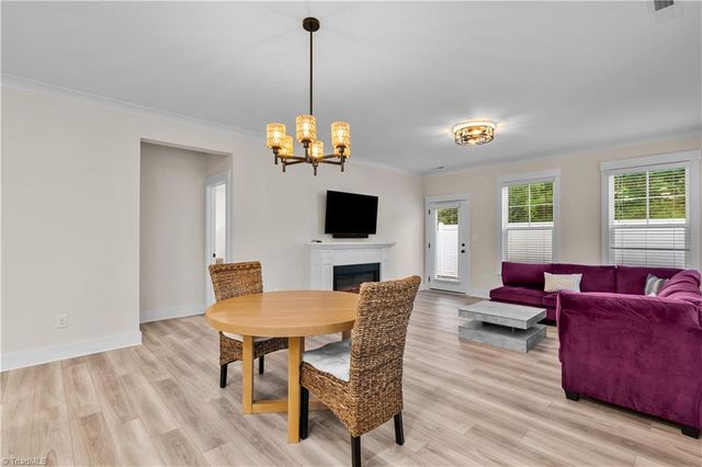 1206 Harbor Crossing Way, Greensboro, NC 27455