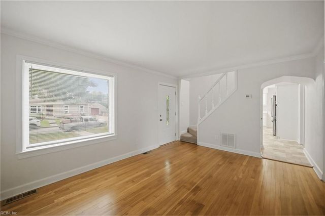 1704 Tarrall AVE, Norfolk, VA 23509