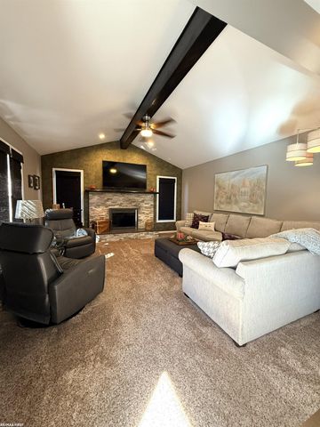 53379 Springhill Meadows Drive, Macomb Twp, MI 48042