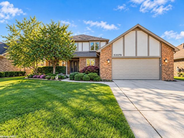 53379 Springhill Meadows Drive, Macomb Twp, MI 48042