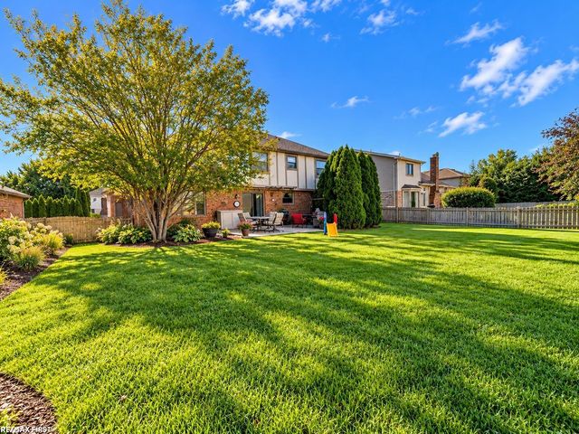 53379 Springhill Meadows Drive, Macomb Twp, MI 48042