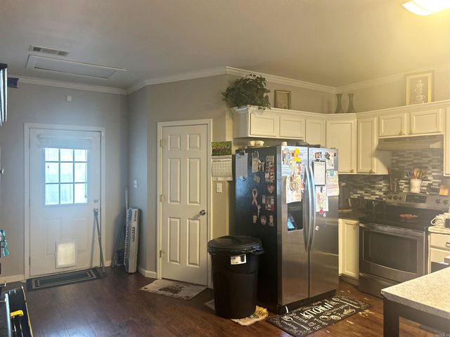 908 E Pine Street, Gurdon, AR 71743