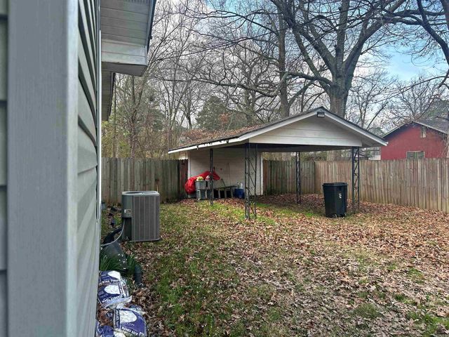 908 E Pine Street, Gurdon, AR 71743