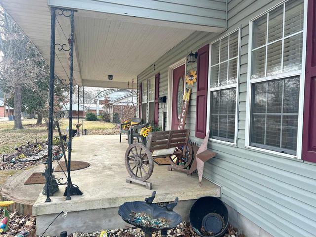 908 E Pine Street, Gurdon, AR 71743