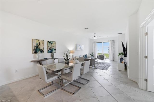 2636 Vine AVE, Naples, FL 34120