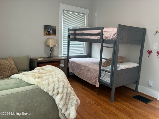 419 Wendover Ave, Louisville, KY 40207