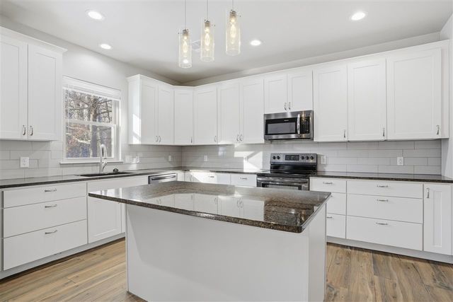 905 NE Bob White Rd, Lawton, OK 73507