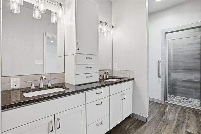 905 NE Bob White Rd, Lawton, OK 73507