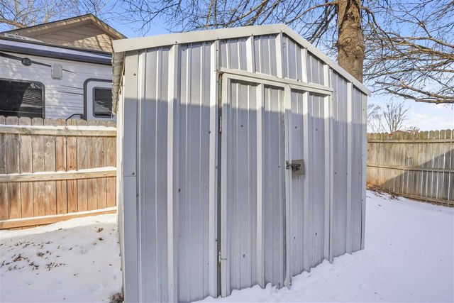 905 NE Bob White Rd, Lawton, OK 73507