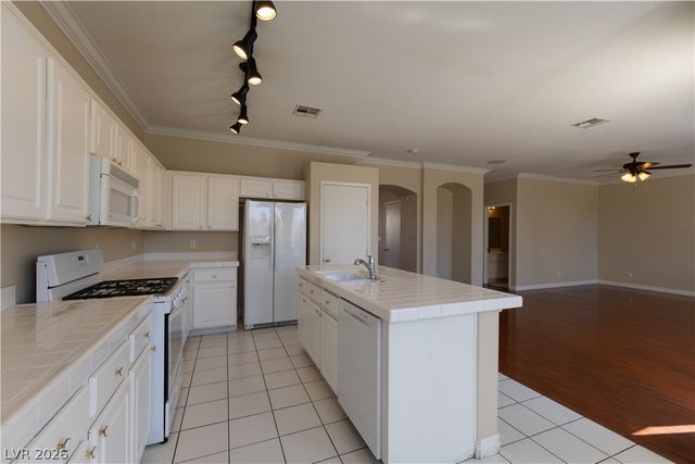 5105 Wapiti Point Court, Las Vegas, NV 89130