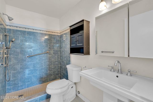 435 Hancock Place, Morganville, NJ 07751