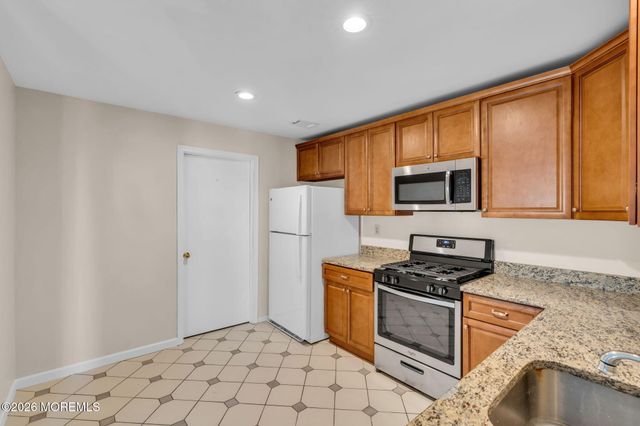 435 Hancock Place, Morganville, NJ 07751