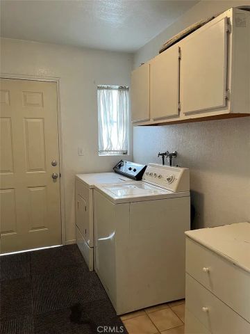 4206 Hatfield, Los Angeles, CA 90032