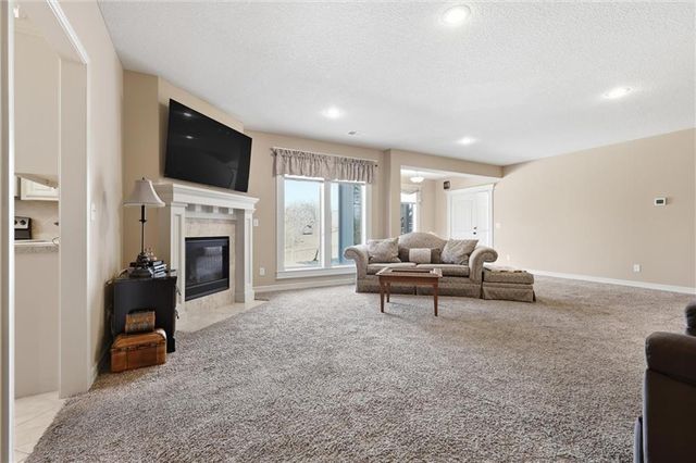 2400 SW River Spring Road, Lee's Summit, MO 64082