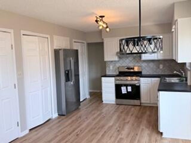 3268 Stadler Drive, Pickerington, OH 43147