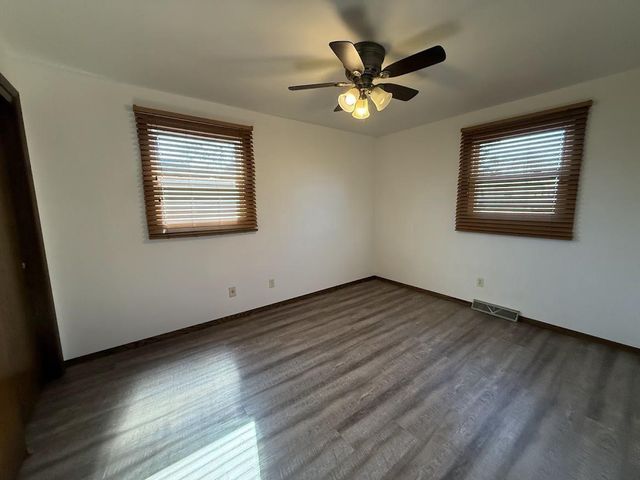 1269 PRIMROSE LANE, Neenah, WI 54965