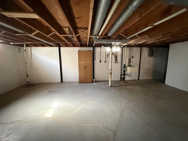 1269 PRIMROSE LANE, Neenah, WI 54965