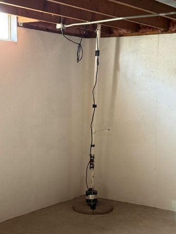 1269 PRIMROSE LANE, Neenah, WI 54965