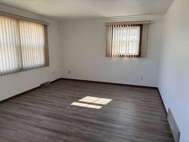 1269 PRIMROSE LANE, Neenah, WI 54965