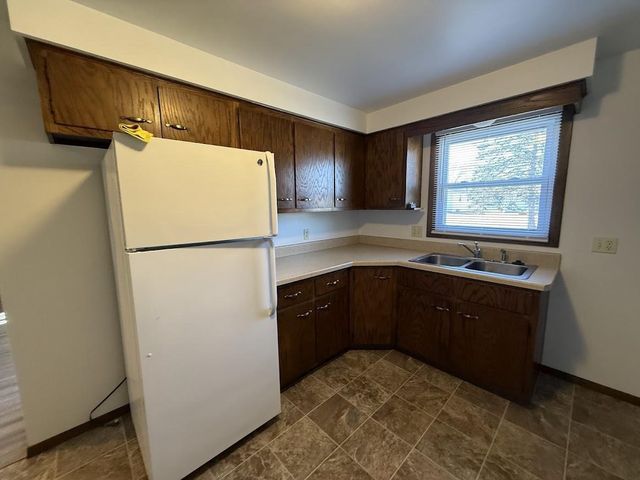 1269 PRIMROSE LANE, Neenah, WI 54965