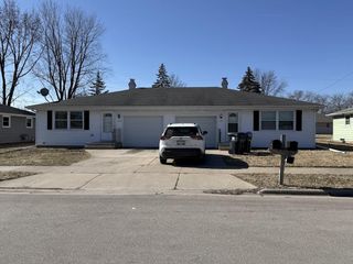 1269 PRIMROSE LANE, Neenah, WI 54965