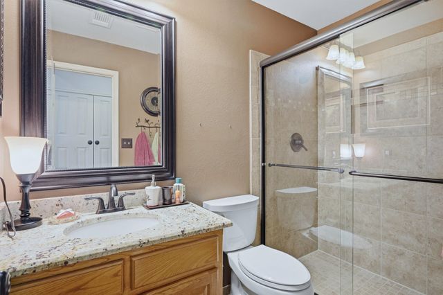 109 Tee Taw Circle, Sherman, TX 75092