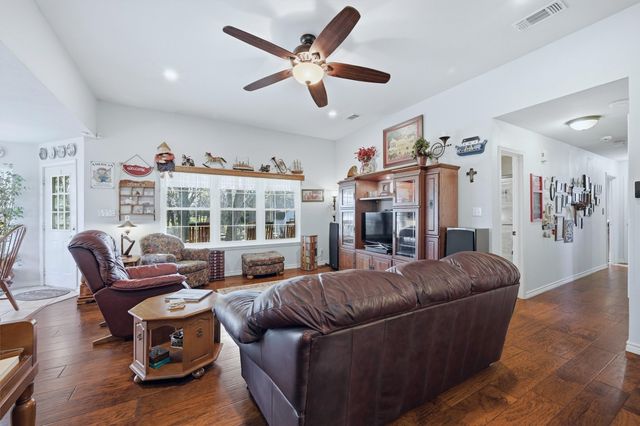 109 Tee Taw Circle, Sherman, TX 75092