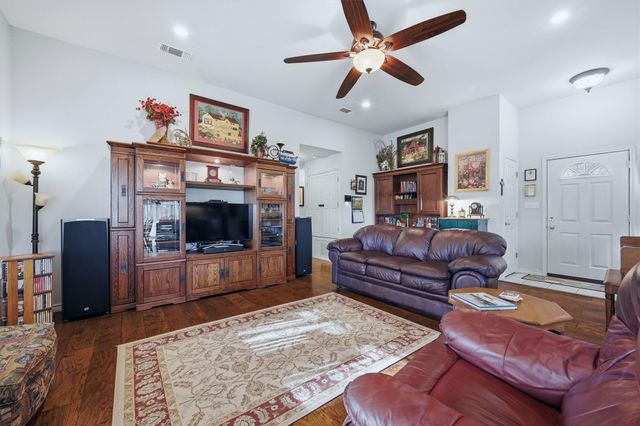 109 Tee Taw Circle, Sherman, TX 75092