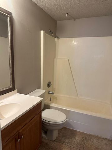 10104 Waterstone Drive, Houston, TX 77042