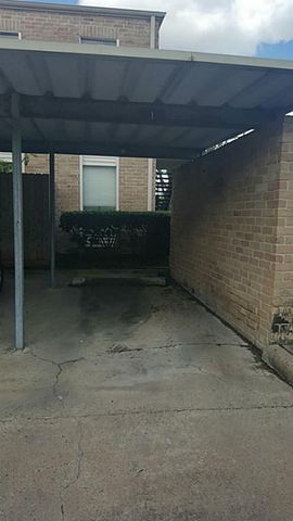 10104 Waterstone Drive, Houston, TX 77042