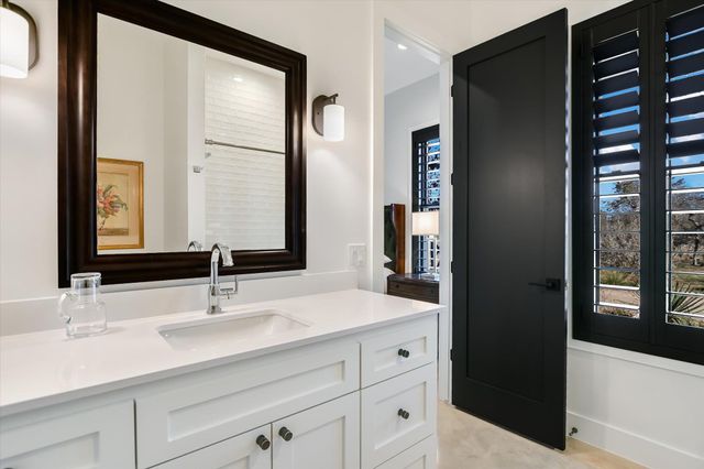 343 Pug Rippy RD, Dripping Springs, TX 78620