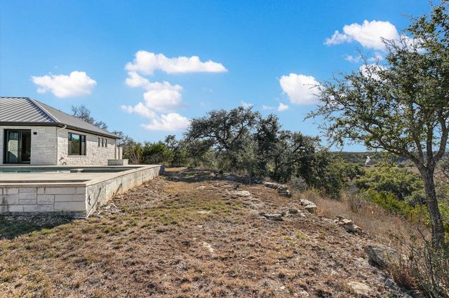 343 Pug Rippy RD, Dripping Springs, TX 78620